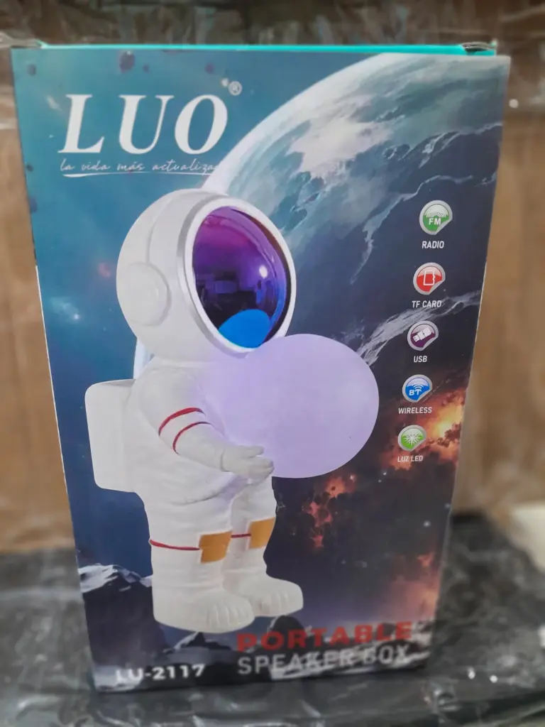[LU-2117] LU-2117 SPEAKER ASTRONAUTA