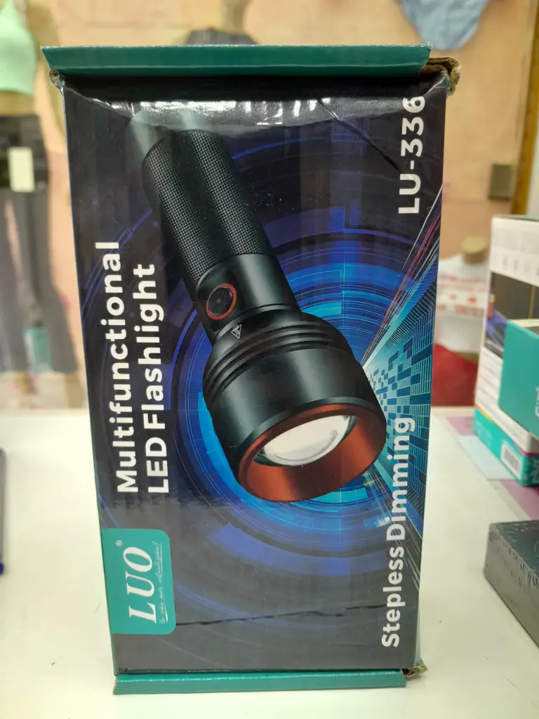 LU-336 LINTERNA RECARGABLE ALTA POTENCIA